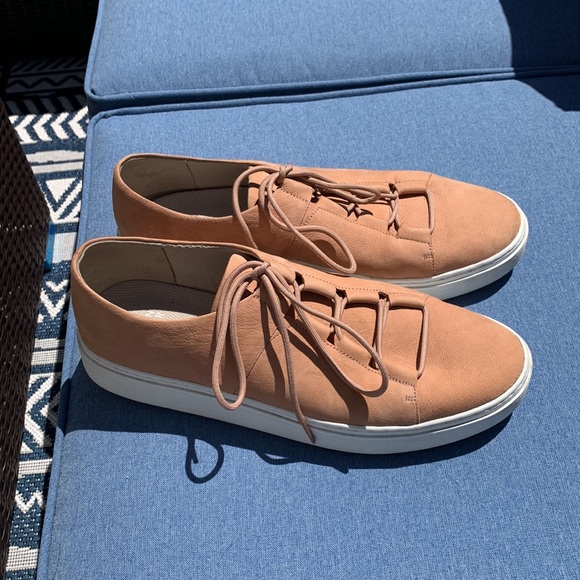 prescot platform sneaker
